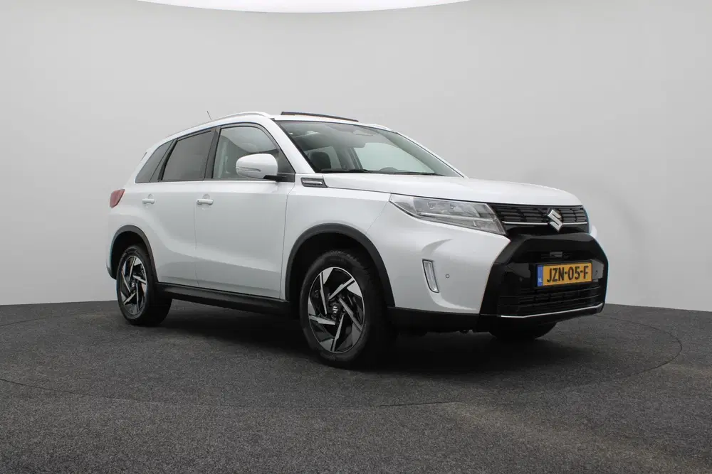 Suzuki Vitara 1.4 Boosterjet Style Smart Hybrid uit 2025, foto 2