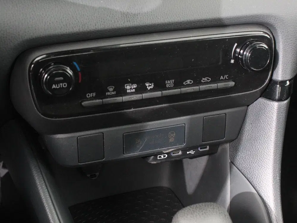 Mazda 2 Hybrid 1.5 Automaat Prime-line Airco Adapt uit 2024, foto 14