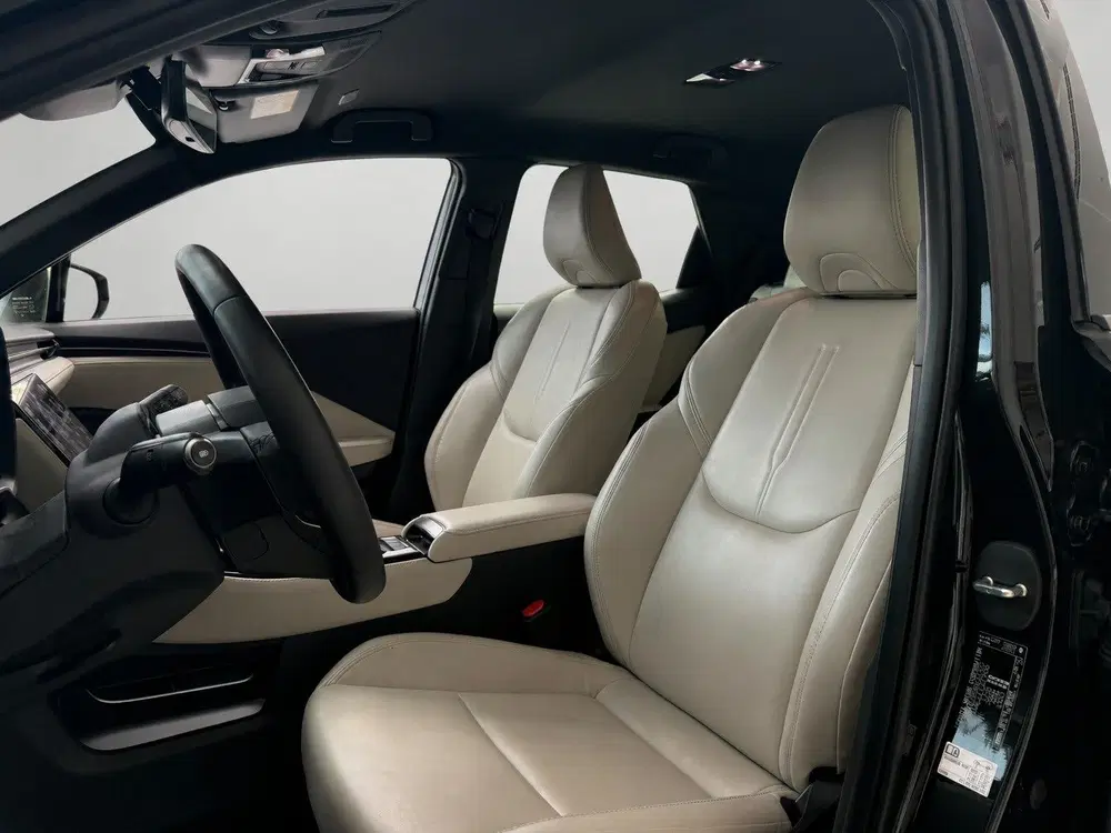 Lexus LBX 1.5 Elegant 2WD uit 2025, foto 6