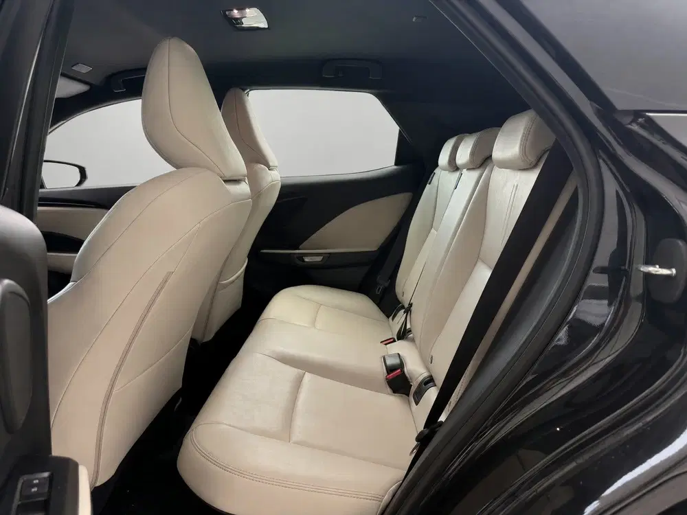 Lexus LBX 1.5 Elegant 2WD uit 2025, foto 8