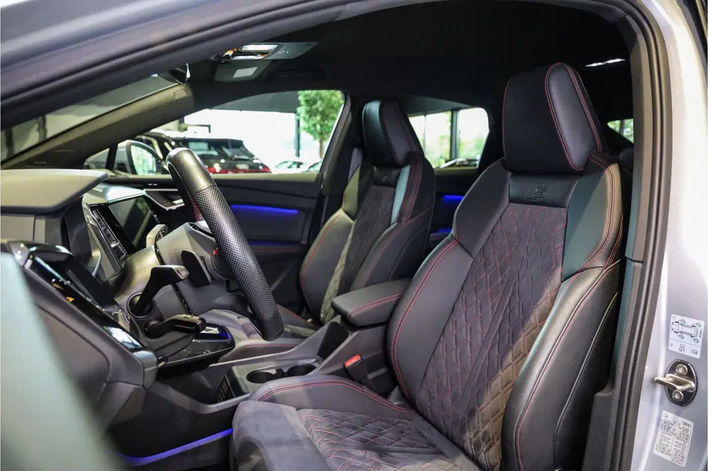 Audi Q4 e-tron 40 S Black edition 77 kWh Sportstoe uit 2023, foto 8