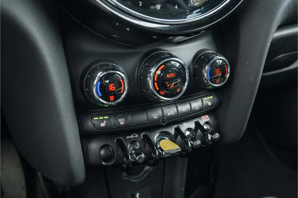 Mini Electric Classic uit 2022, foto 14