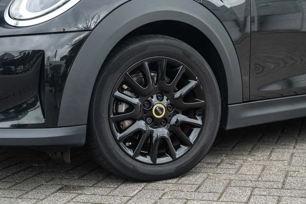 Mini Electric Classic uit 2022, foto 8