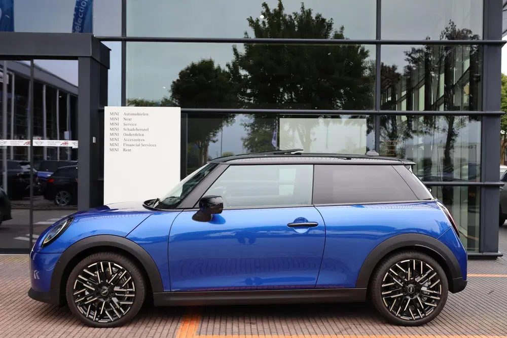 Mini Cooper C Cooper C uit 2026, foto 3