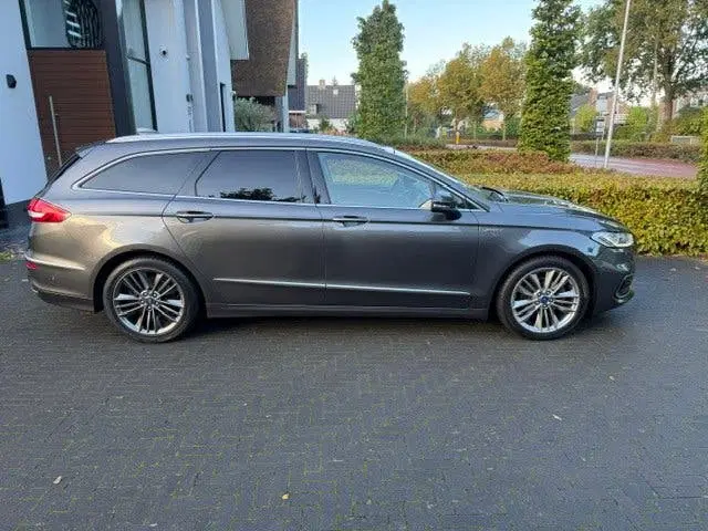 Ford Mondeo 2.0 IVCT HEV Vignale uit 2021, foto 13