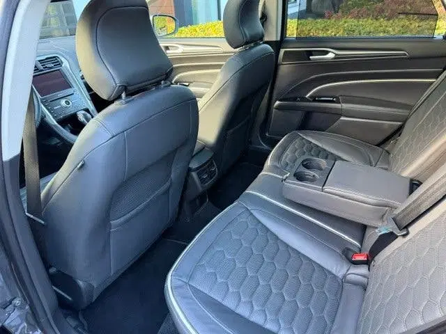 Ford Mondeo 2.0 IVCT HEV Vignale uit 2021, foto 6