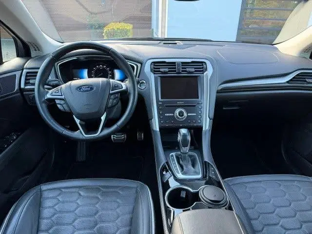 Ford Mondeo 2.0 IVCT HEV Vignale uit 2021, foto 7