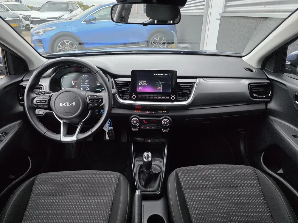 Kia Stonic 1.0 T-GDi MHEV DynamicLine Navigatie uit 2024, foto 15