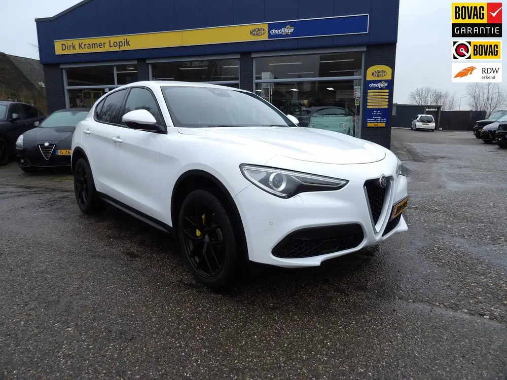 Alfa Romeo Stelvio 2.0 T AWD Super Q4 uit 2020