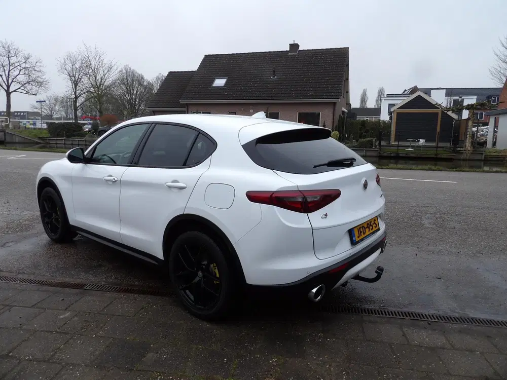 Alfa Romeo Stelvio 2.0 T AWD Super Q4 uit 2020, foto 5