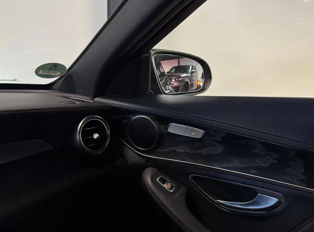 Mercedes-Benz C-Klasse AMG 43 4MATIC PANO CAM BLINDSP uit 2019, foto 15
