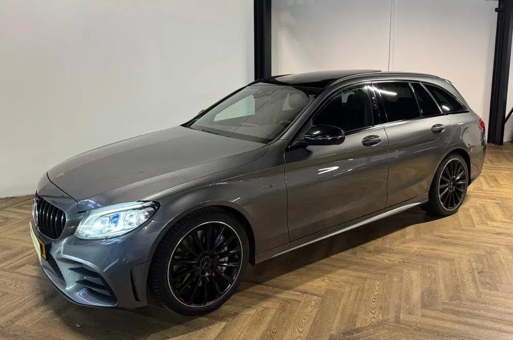 Mercedes-Benz C-Klasse AMG 43 4MATIC PANO CAM BLINDSP uit 2019, foto 4
