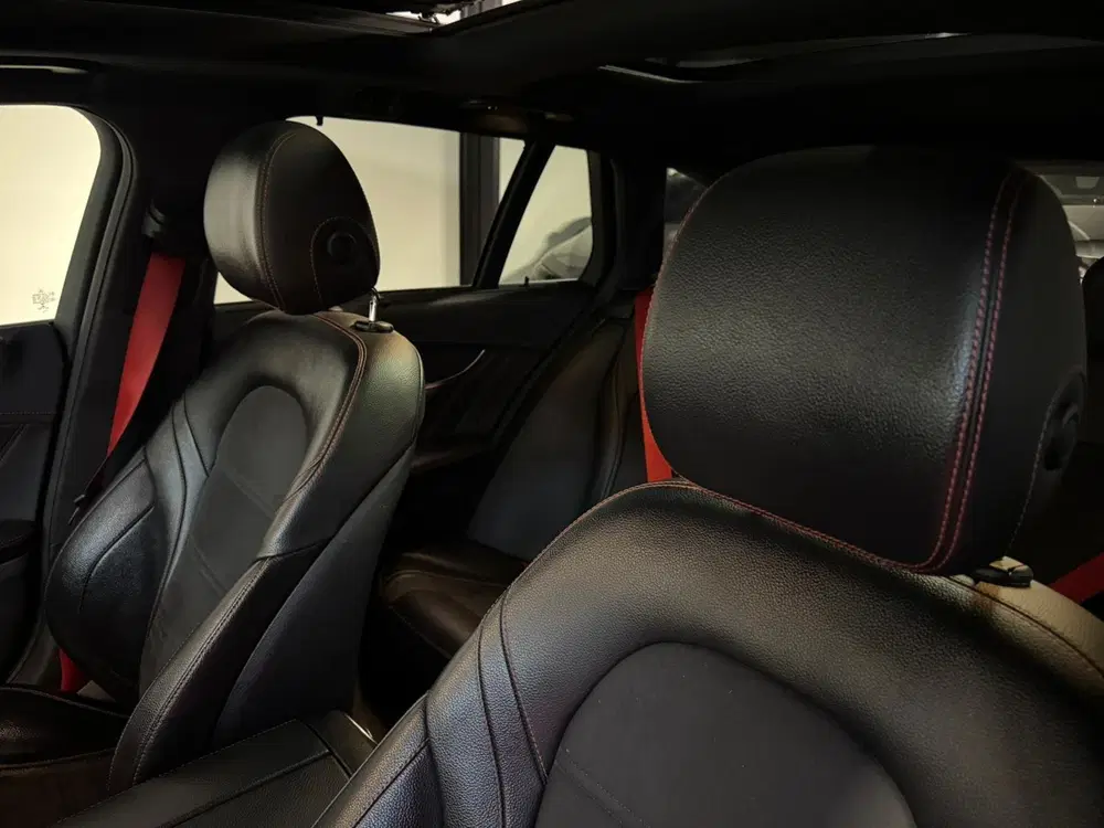 Mercedes-Benz C-Klasse AMG 43 4MATIC PANO CAM BLINDSP uit 2019, foto 5
