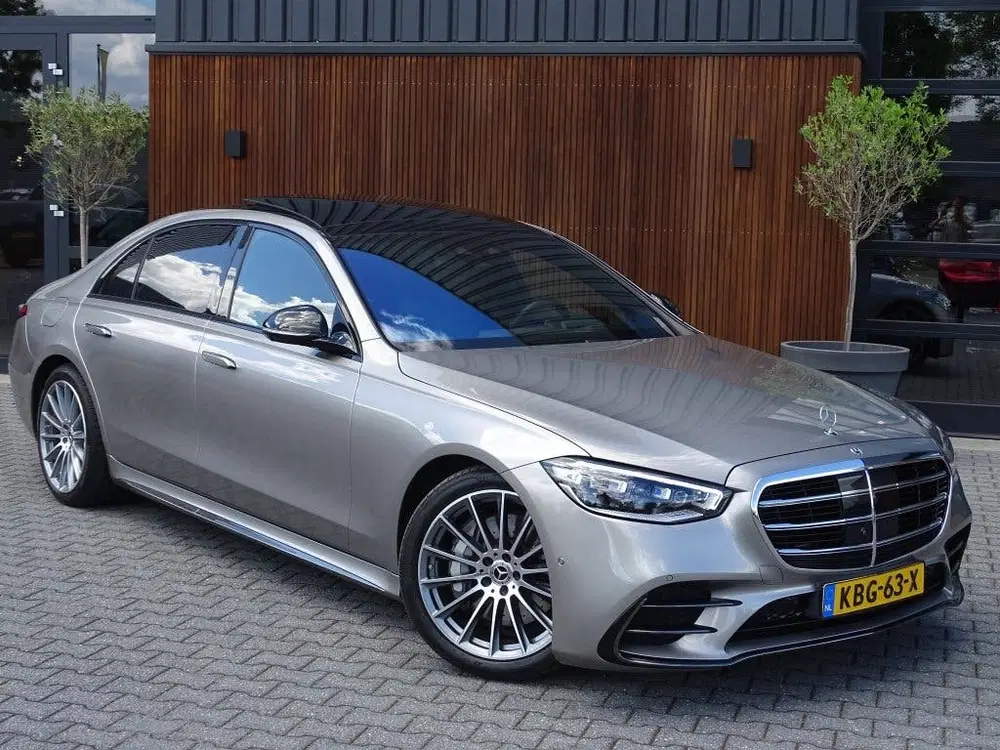 Mercedes-Benz S-Klasse 580 e 4M 510PK Lang AMG Designo uit 2024, foto 2