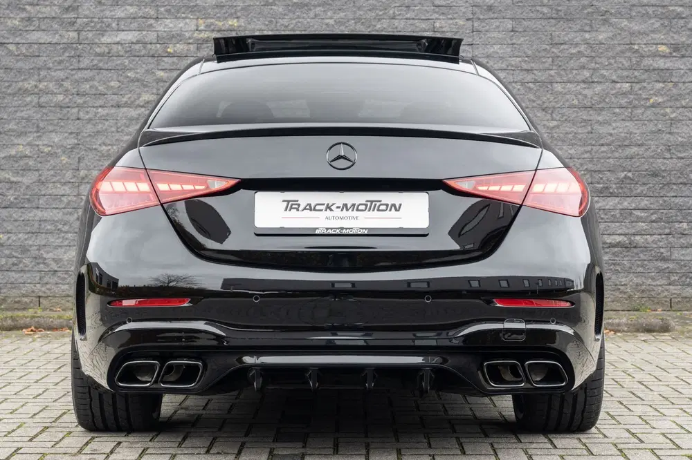 Mercedes-Benz C-Klasse 300 e AMG Pano Leder uit 2022, foto 10