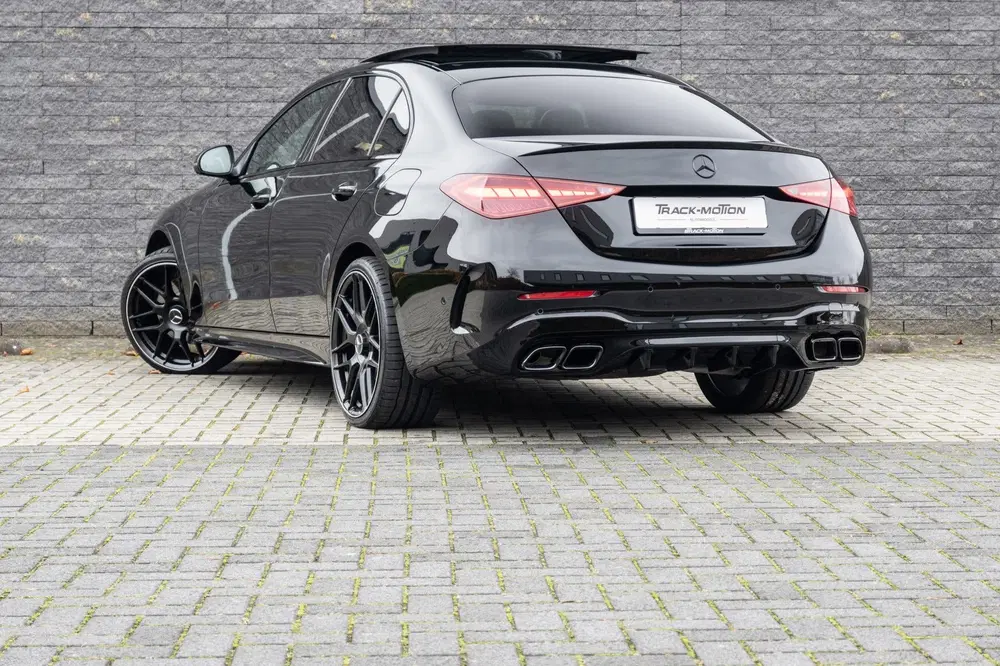 Mercedes-Benz C-Klasse 300 e AMG Pano Leder uit 2022, foto 13