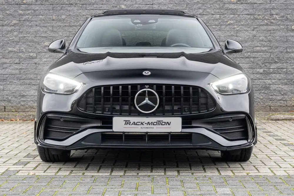 Mercedes-Benz C-Klasse 300 e AMG Pano Leder uit 2022, foto 3