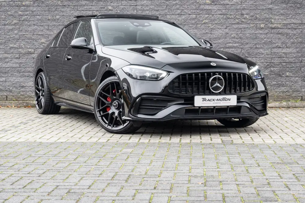 Mercedes-Benz C-Klasse 300 e AMG Pano Leder uit 2022, foto 6