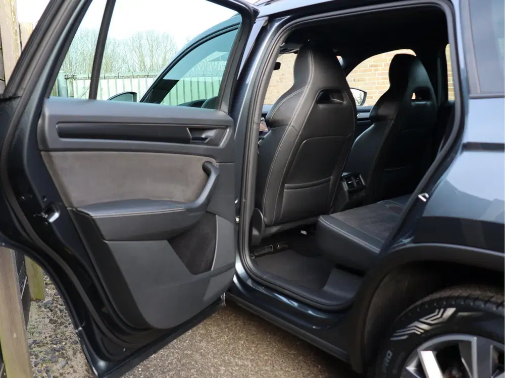 Skoda Kodiaq 1.5 TSI Sportline Business 7p NL-auto uit 2021, foto 14