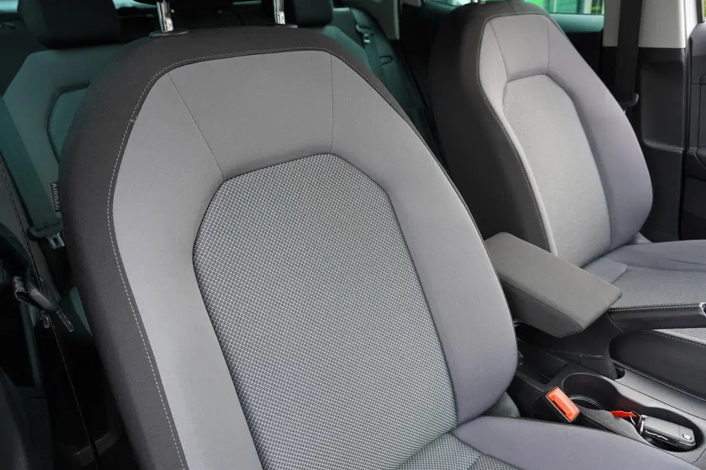 SEAT Arona 1.0 TSI 95pk Style Business Intense uit 2019, foto 13
