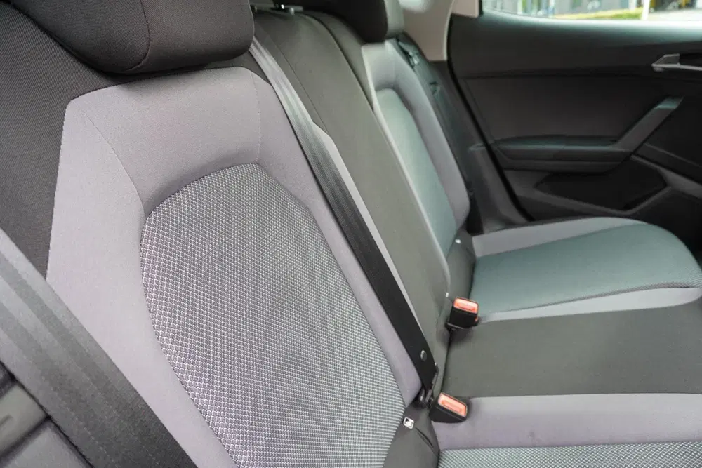 SEAT Arona 1.0 TSI 95pk Style Business Intense uit 2019, foto 14