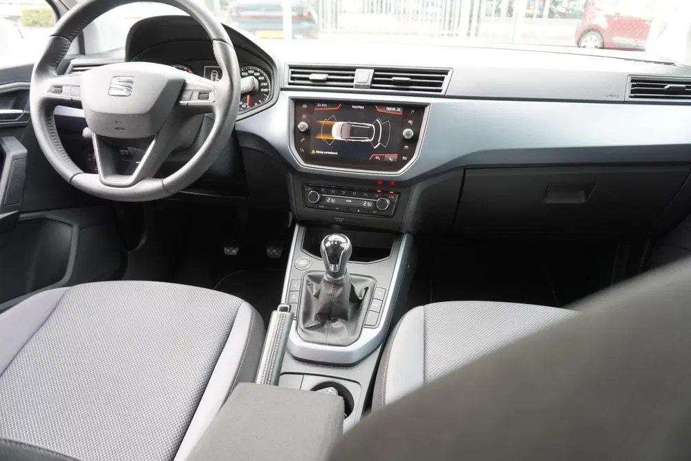 SEAT Arona 1.0 TSI 95pk Style Business Intense uit 2019, foto 5
