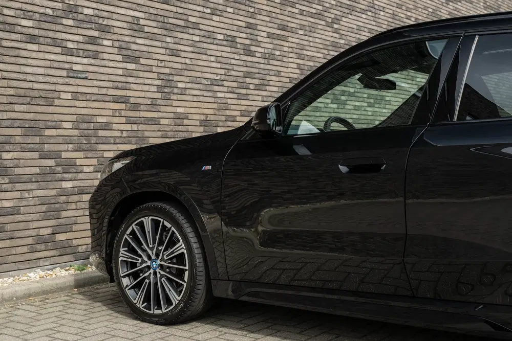 BMW iX1 xDrive30 uit 2023, foto 13