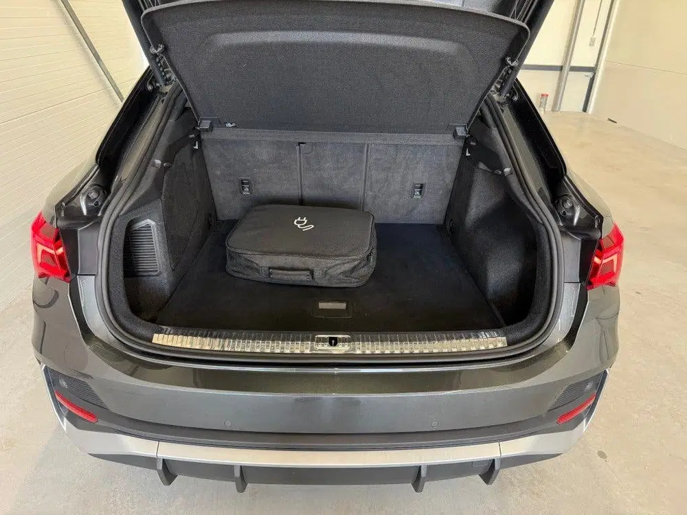 Audi Q3 45 TFSI E S EDITION 245PK S-LINE PANORAMAD uit 2022, foto 13