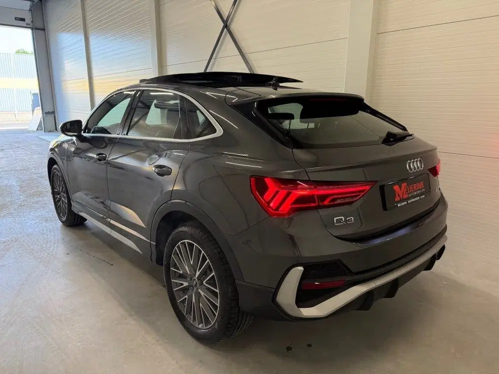 Audi Q3 45 TFSI E S EDITION 245PK S-LINE PANORAMAD uit 2022, foto 5