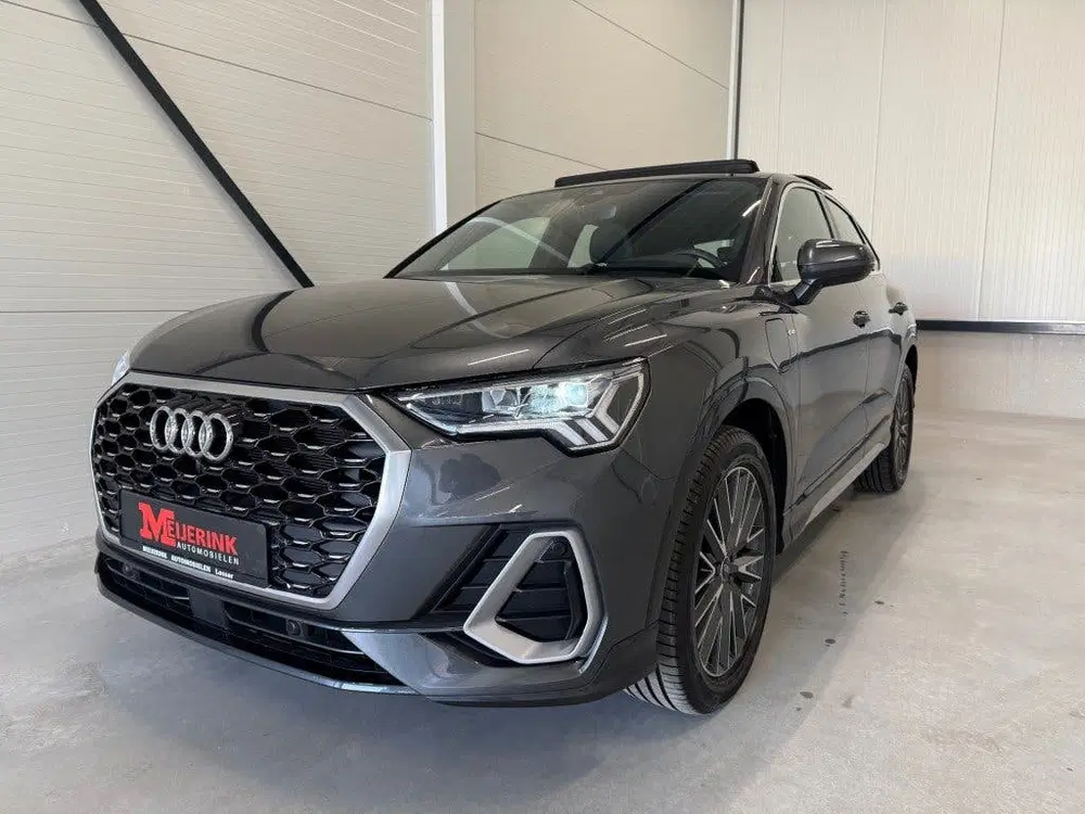 Audi Q3 45 TFSI E S EDITION 245PK S-LINE PANORAMAD uit 2022, foto 7