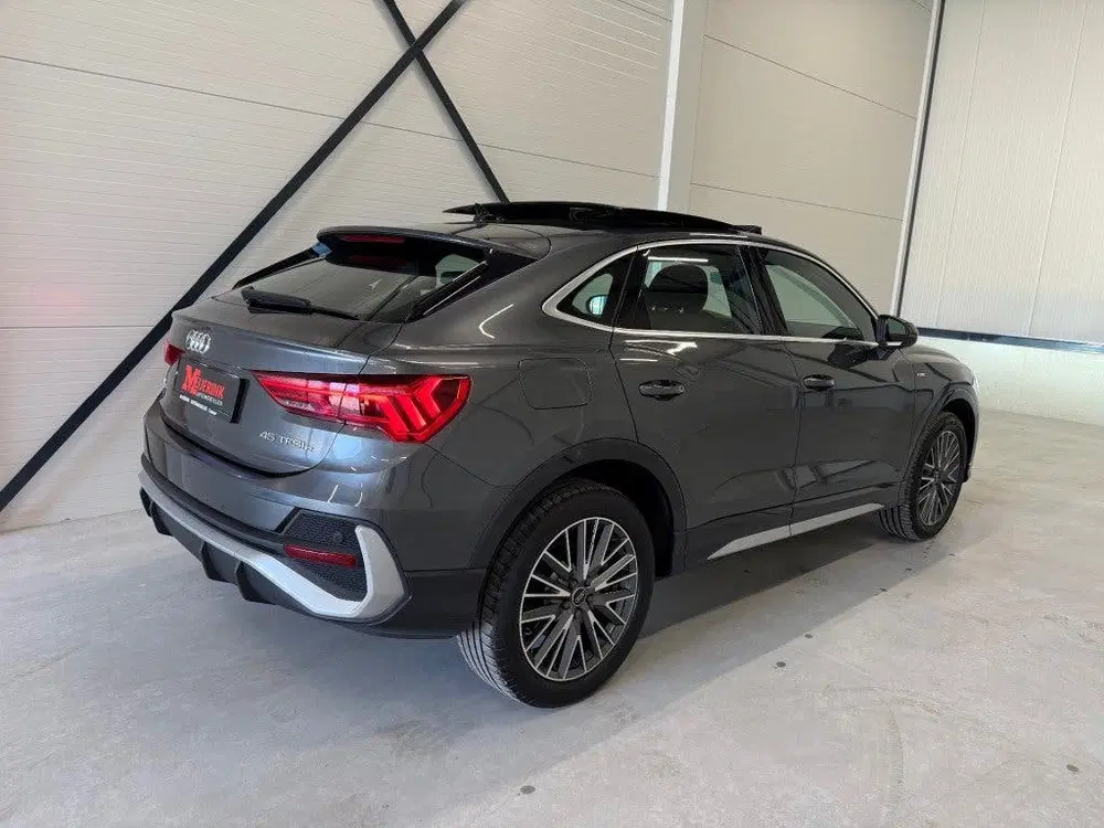 Audi Q3 45 TFSI E S EDITION 245PK S-LINE PANORAMAD uit 2022, foto 9