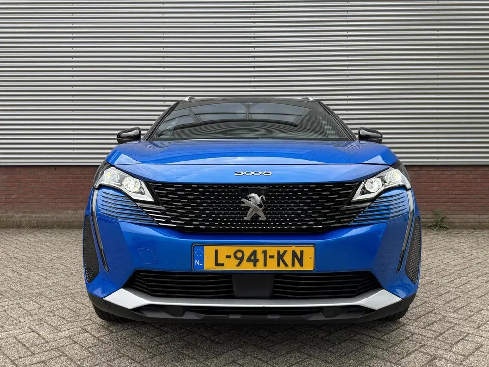 Peugeot 3008 PureTech Blue Lease GT uit 2021, foto 4