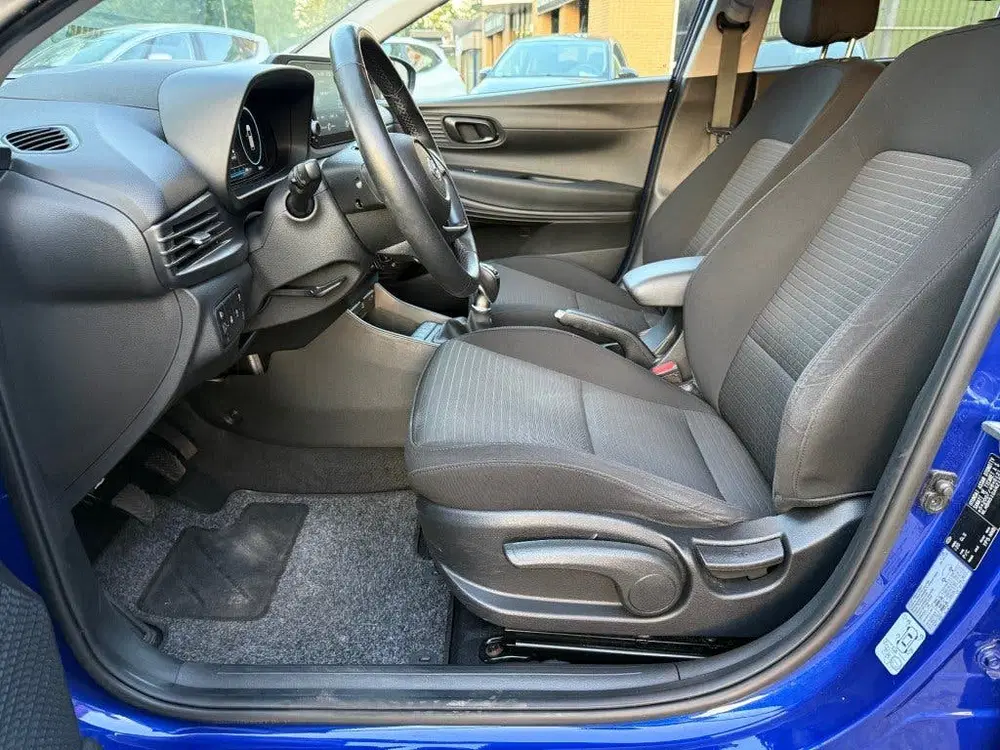 Hyundai i20 1.0 T-GDI BJ.2022 CAMERA CARPLAY STOEL uit 2022, foto 15