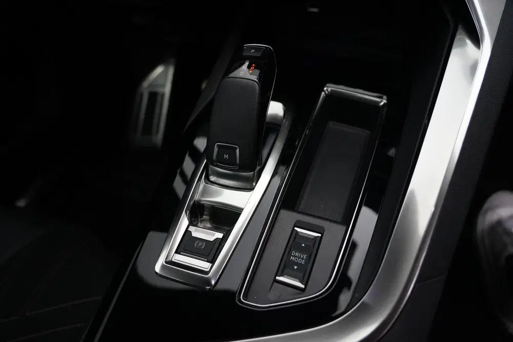 Peugeot 5008 1.2 PureTech GT uit 2021, foto 12
