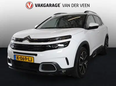 Citroën C5 Aircross 1.2 PureTech Shine \\ Apple carplay uit 2021