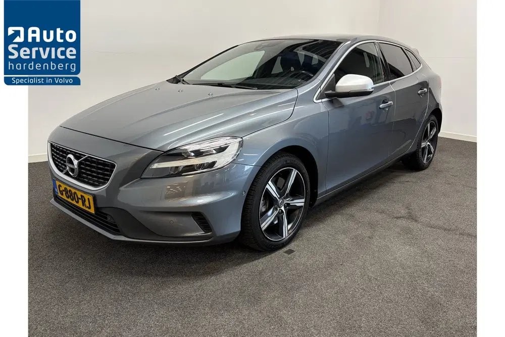Volvo V40 T3 153pk AUT6 Polar+ Sport Trekhaak 1500kg uit 2019