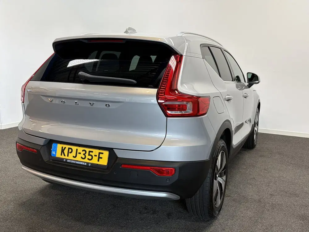 Volvo XC40 1.5 T4 Plug-in hybrid Plus Bright Leer uit 2022, foto 3