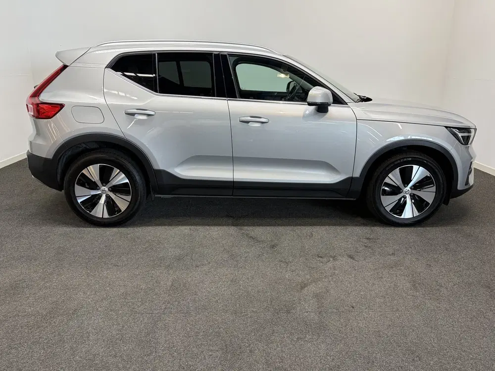 Volvo XC40 1.5 T4 Plug-in hybrid Plus Bright Leer uit 2022, foto 6