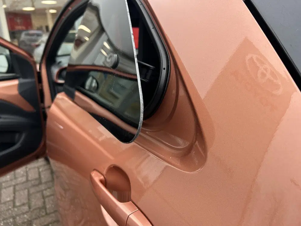 Toyota Aygo X Hybrid 115 pulse uit 2025, foto 13