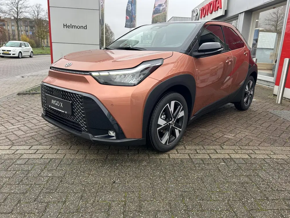 Toyota Aygo X Hybrid 115 pulse uit 2025, foto 5
