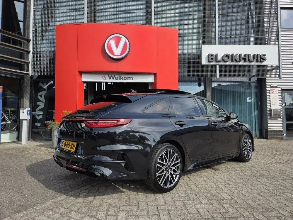 Kia ProCeed 1.5 T-GDI 160 PK GT-LINE A uit 2023, foto 2