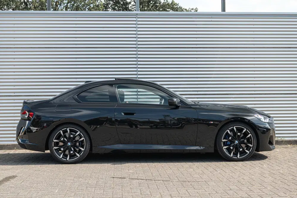 BMW 2-serie 218i M Sport Automaat uit 2026, foto 3