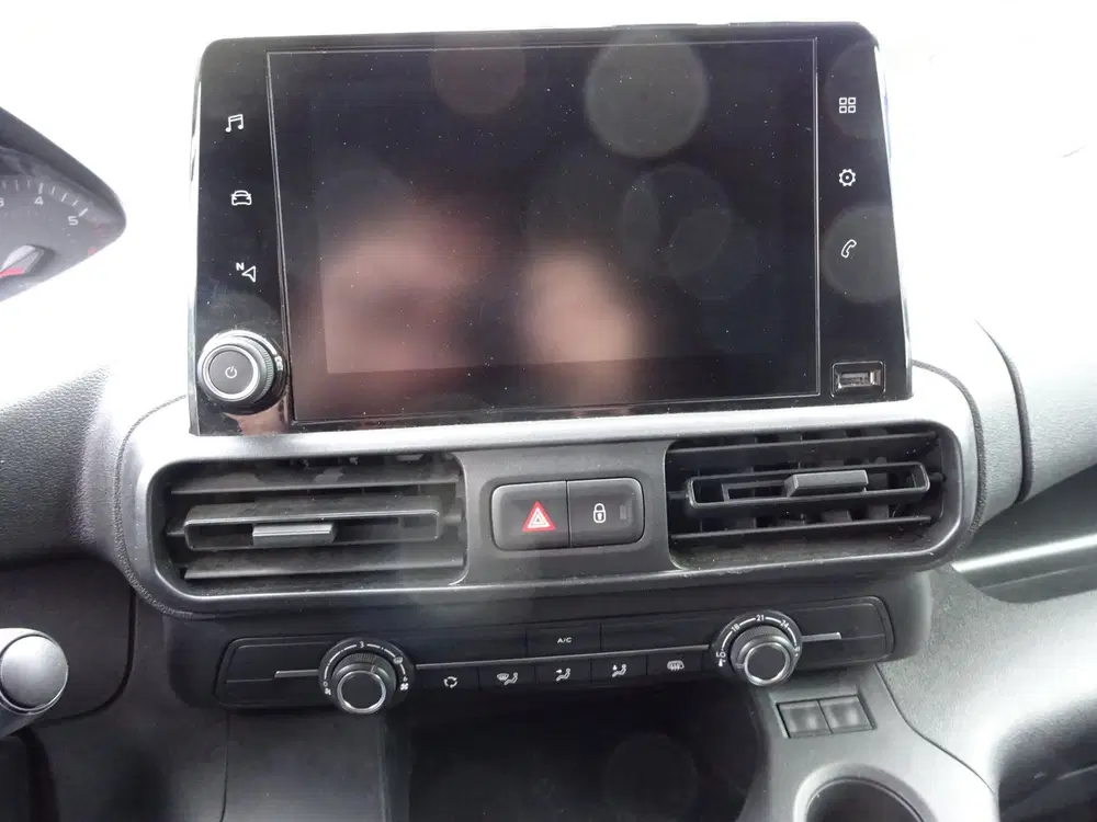 Peugeot Partner 1.5 BlueHDi 100 S&S L1 AIRCO SCHUIFDEUR CR uit 2023, foto 13