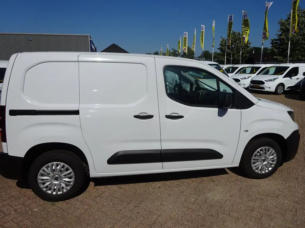 Peugeot Partner 1.5 BlueHDi 100 S&S L1 AIRCO SCHUIFDEUR CR uit 2023, foto 5