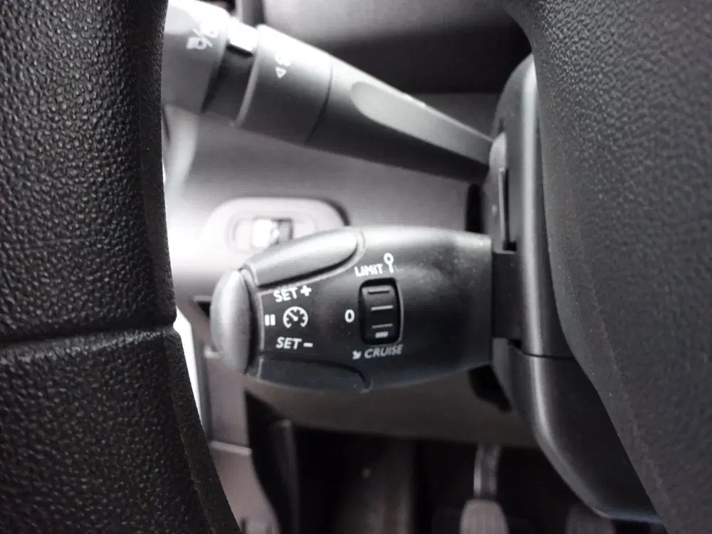 Peugeot Partner 1.5 BlueHDi 100 S&S L1 AIRCO SCHUIFDEUR CR uit 2023, foto 9