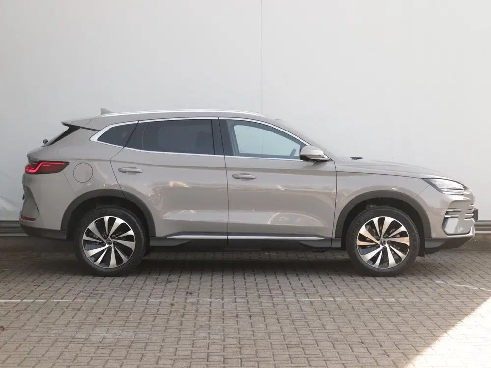 BYD Seal U 1.5 T DM-i AWD Design uit 2026, foto 2
