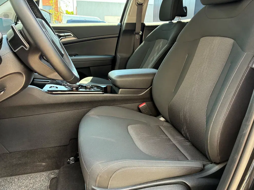 Kia Sportage 1.6 T-GDi Plug-in Hybrid AWD DynamicLine uit 2025, foto 13