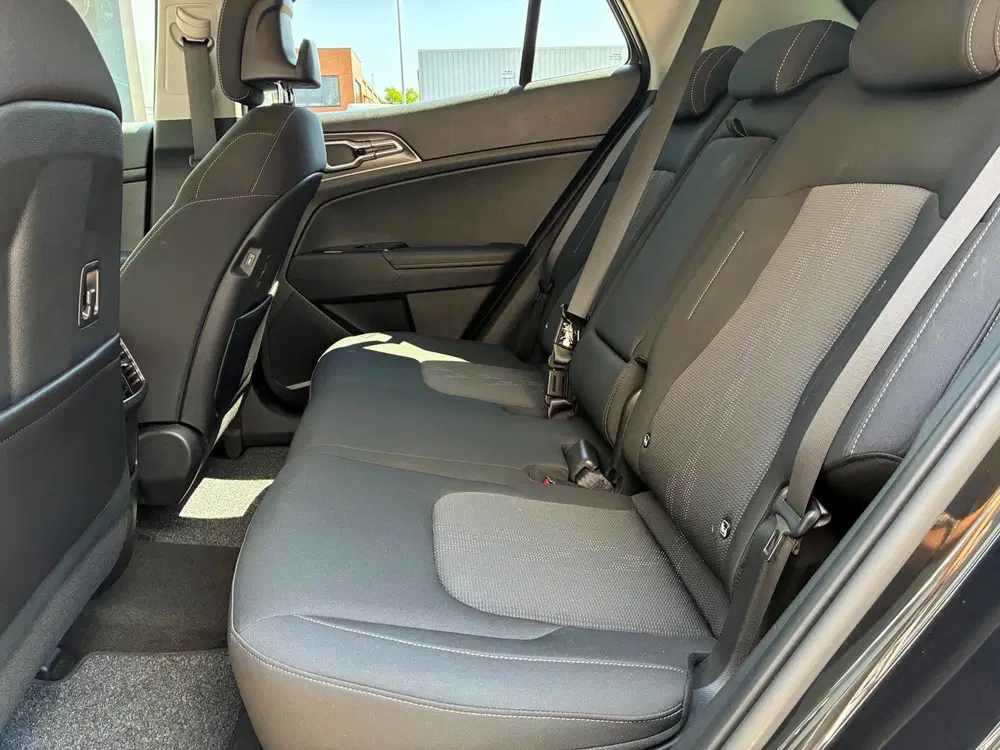 Kia Sportage 1.6 T-GDi Plug-in Hybrid AWD DynamicLine uit 2025, foto 14