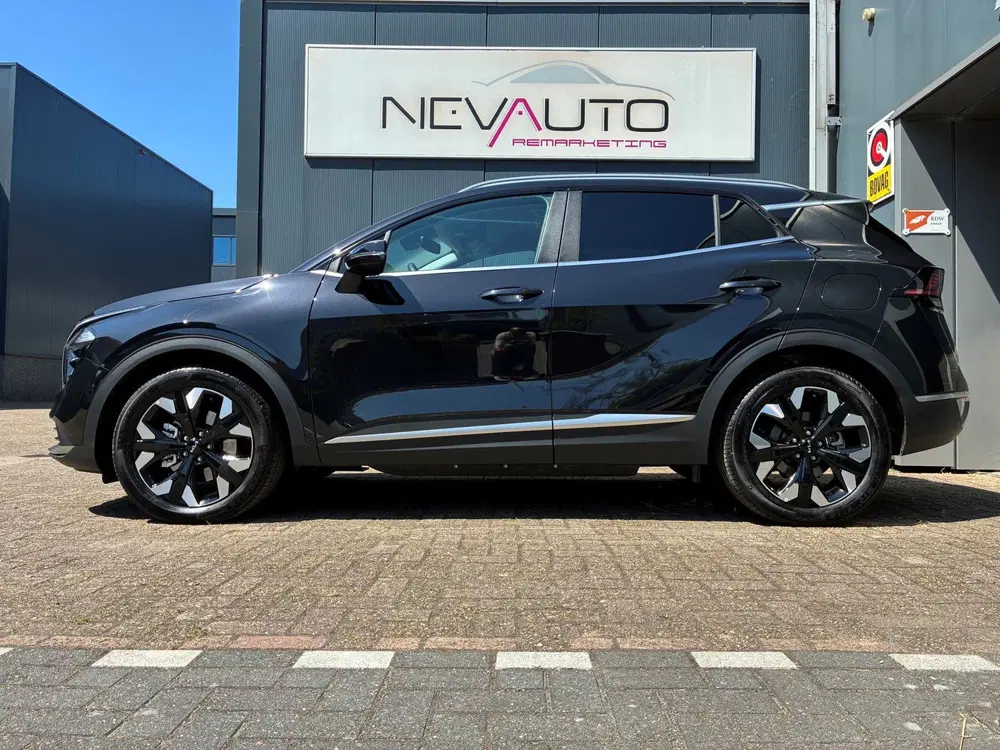 Kia Sportage 1.6 T-GDi Plug-in Hybrid AWD DynamicLine uit 2025, foto 2