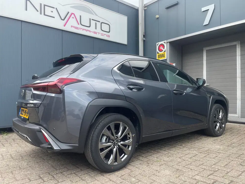 Lexus UX 250h F SPORT Design STOELVERWARMING LEDER uit 2024, foto 6